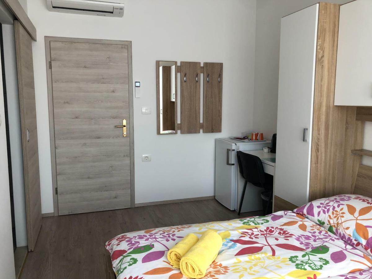 Apartments & Rooms Nardin إيزولا المظهر الخارجي الصورة