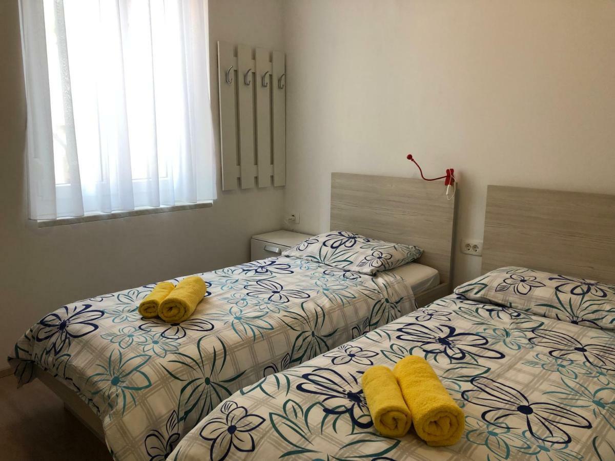 Apartments & Rooms Nardin إيزولا المظهر الخارجي الصورة